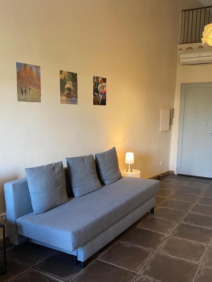 13 Quai Jean Jaures Apartamento *